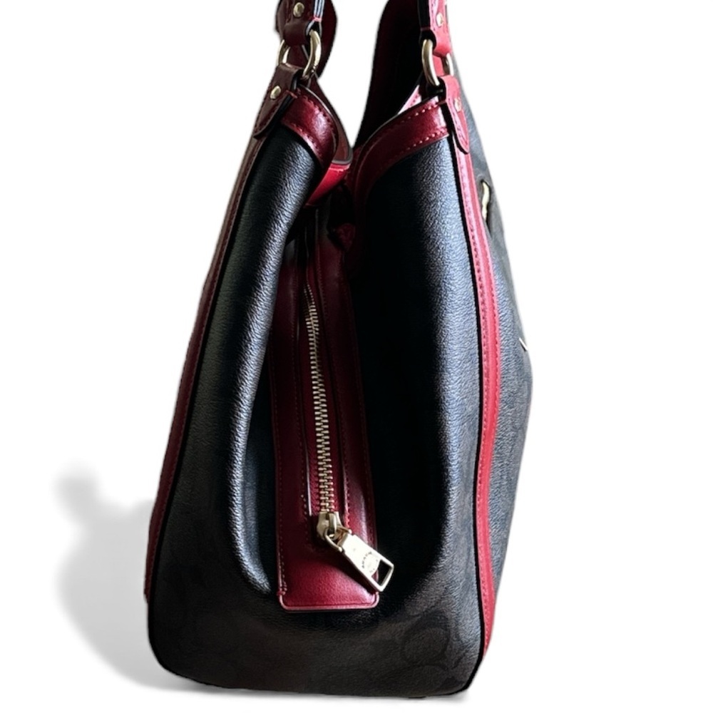 ✨ Coach Signature Zip Shoulder Bag Red Trim Brown Black Canvas NWOT✨ - Picture 8 of 13